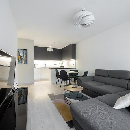 Ar Rezidencia Mlynska Basta Apartment Kosice Bagian luar foto