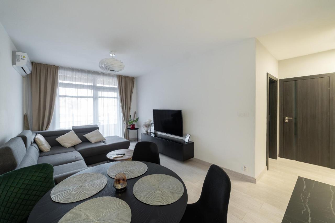 Ar Rezidencia Mlynska Basta Apartment Kosice Bagian luar foto